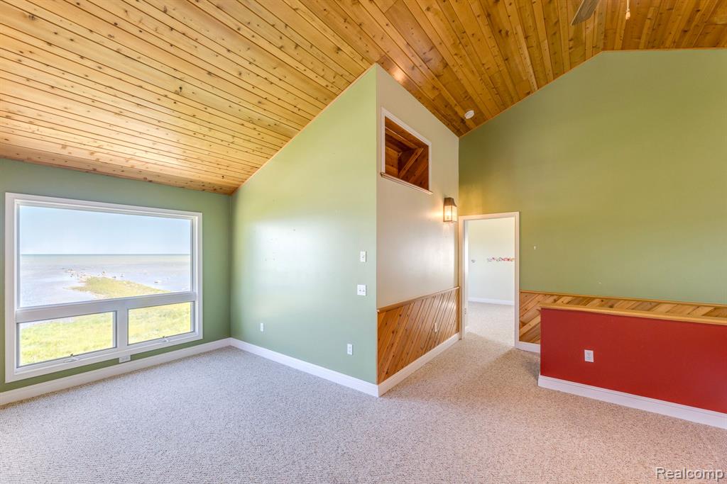 6455 LAKEVIEW Drive, MI — Photo 16