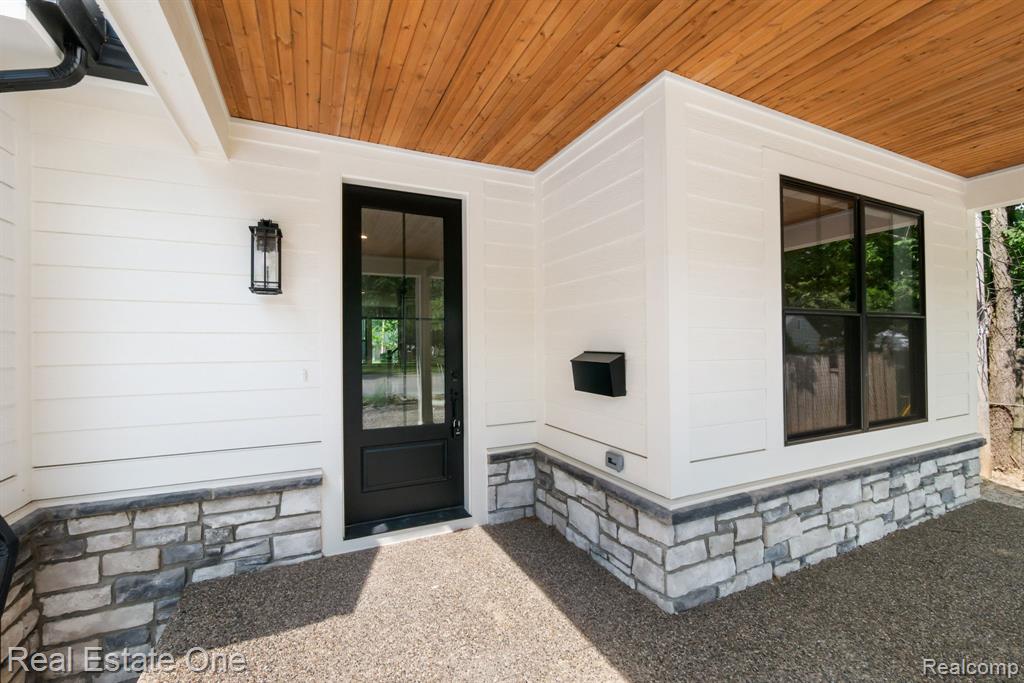 4016 W Webster Road, Royal Oak, MI 48073 — Photo 3