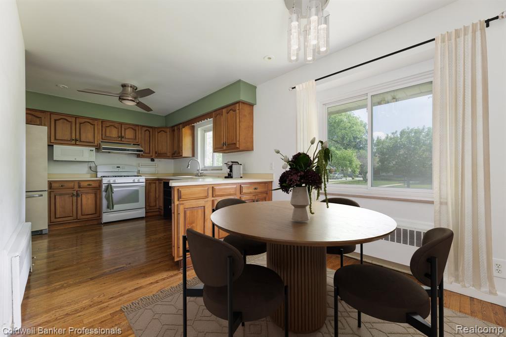 1416 N Renaud Road, Grosse Pointe Woods, MI 48236 — Photo 26