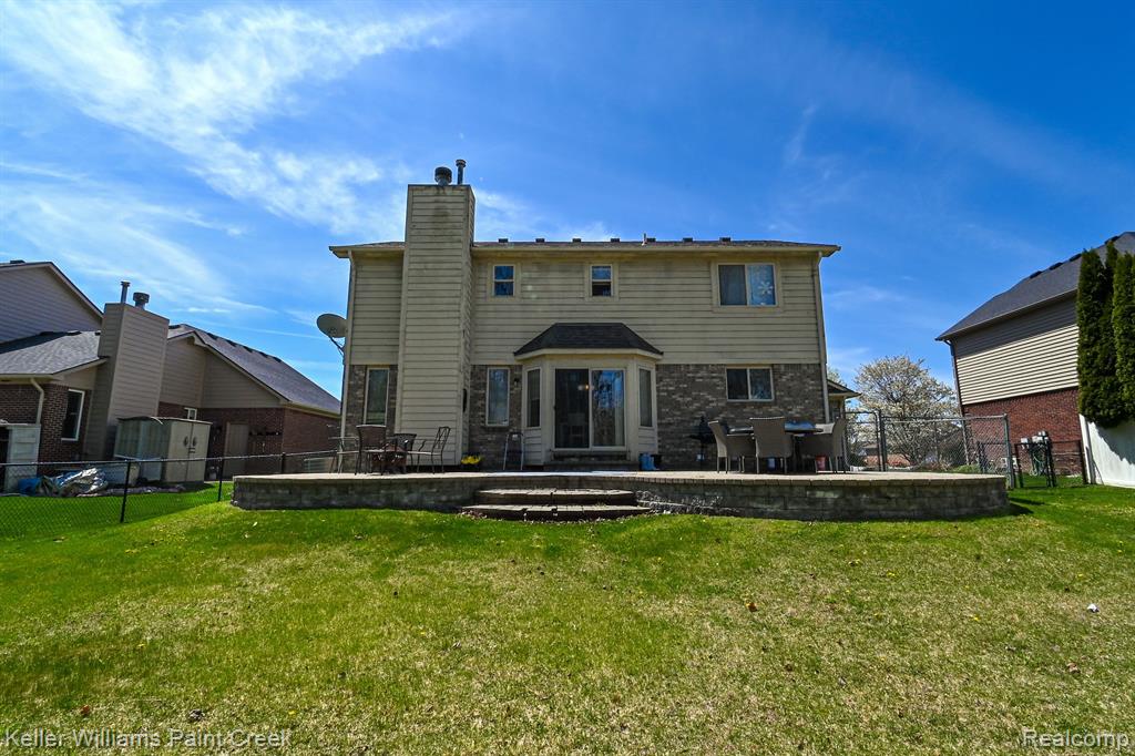 51466 PROMENADE Lane, New Baltimore, MI 48047 — Photo 36
