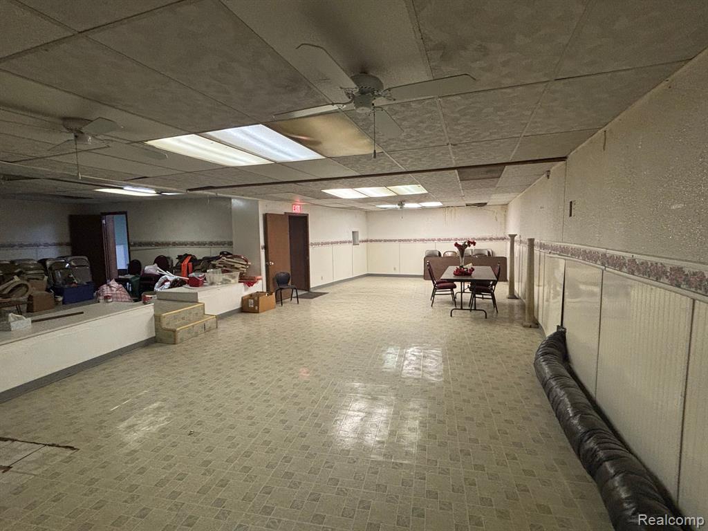 15635 MACK Avenue, Detroit, MI 48224 — Photo 18