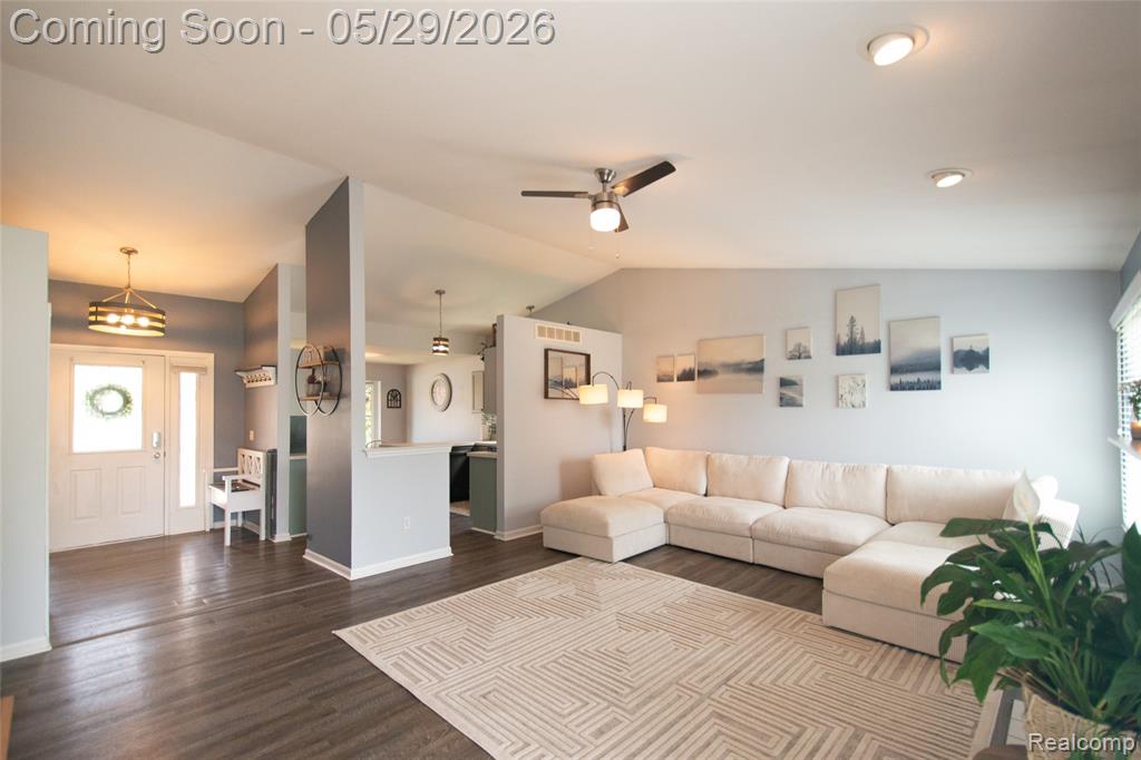 29931 Rosslyn Avenue, Garden City, MI — Photo 18
