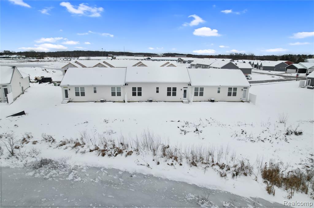 2324 Gilder Drive, Howell, MI 48843 — Photo 20