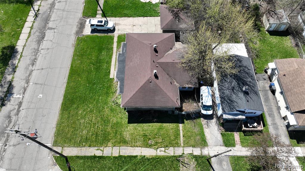 4602 Camden Avenue, Flint, MI 48507 — Photo 3