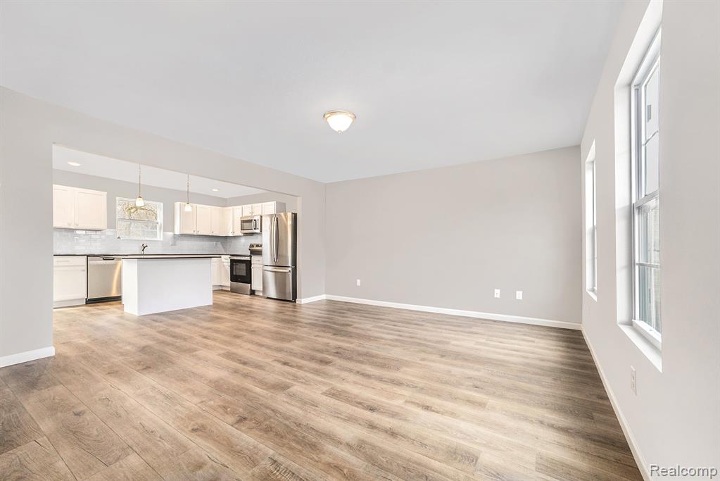 8060 Moonlight Creek Lane, Fowlerville, MI 48836 — Photo 3