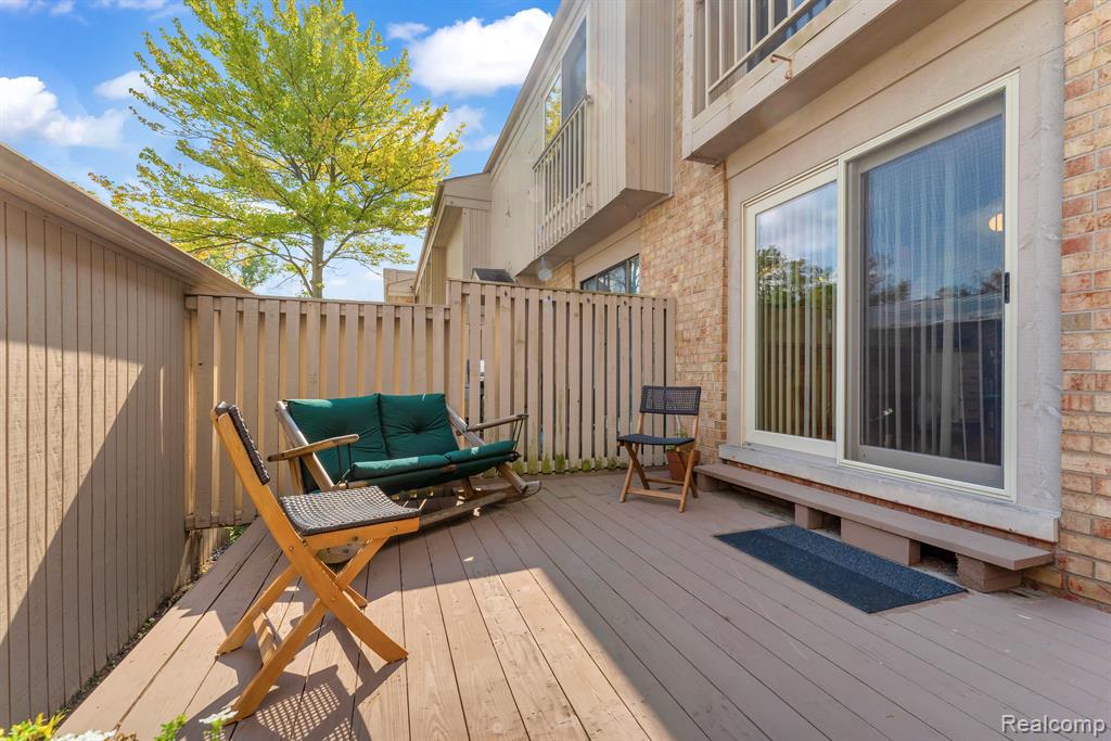 745 OAK BROOK RIDGE Drive, Rochester Hills, MI 48307 — Photo 25