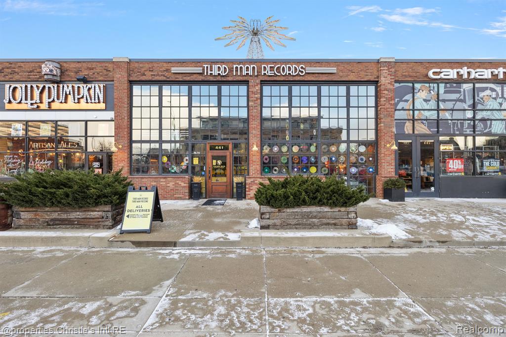 444 W WILLIS Street, 42-316, Detroit, MI 48201 — Photo 34