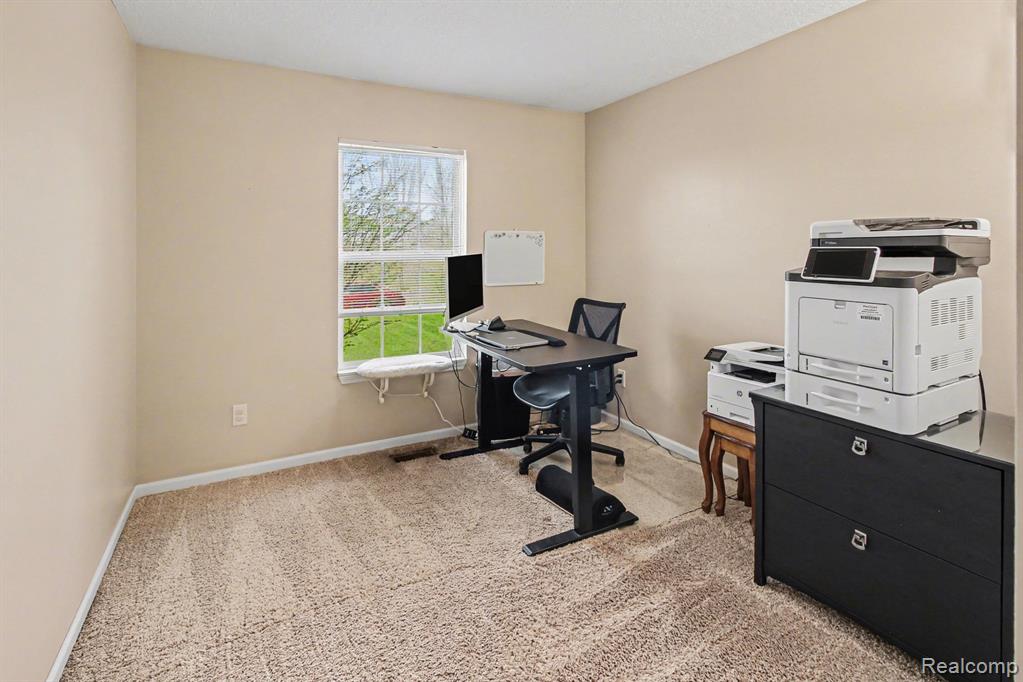 4394 Harrier Lane, Burton, MI 48519 — Photo 16