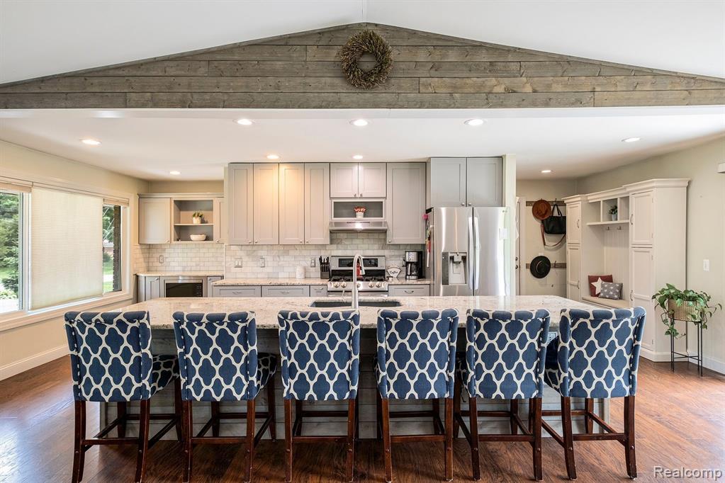 8266 Twilight Lane, Brighton, MI 48116 — Photo 8