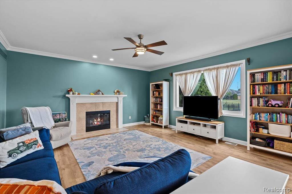 51412 Mauro Lane, Macomb, MI 48042 — Photo 8