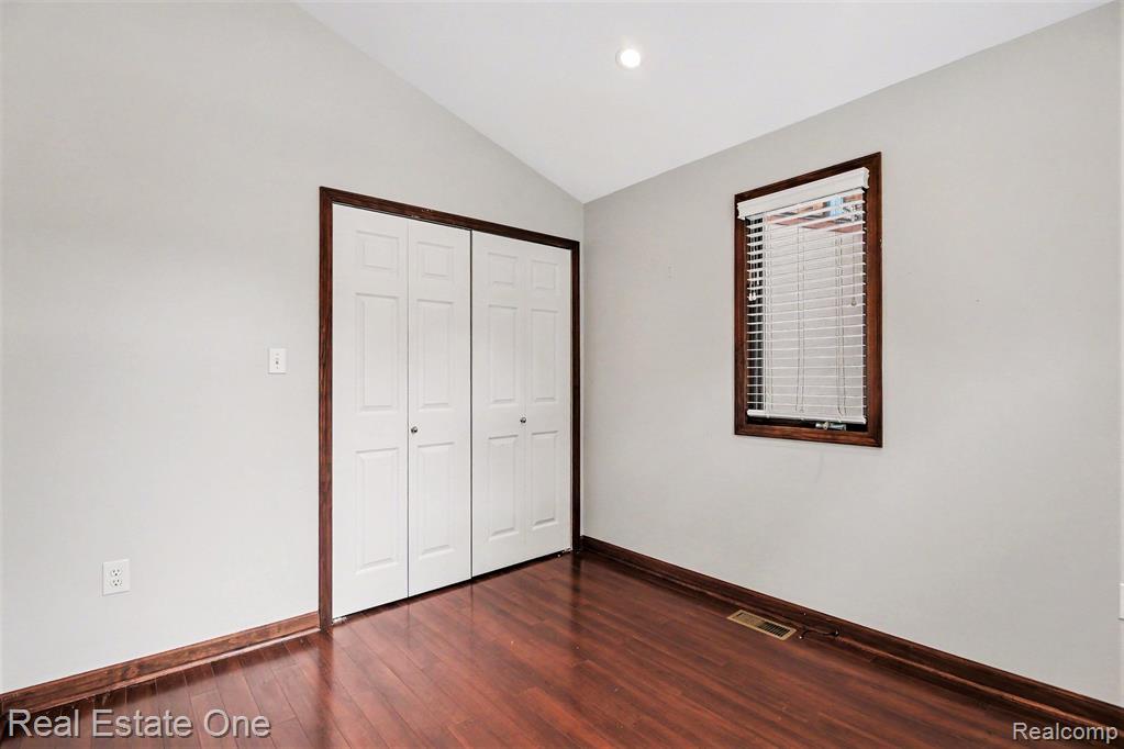 418 Austin Avenue, Royal Oak, MI 48067 — Photo 25