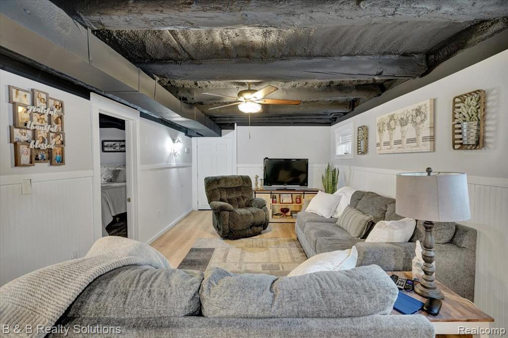 6624 Jefferson Road, North Branch, MI 48461 — Photo 19
