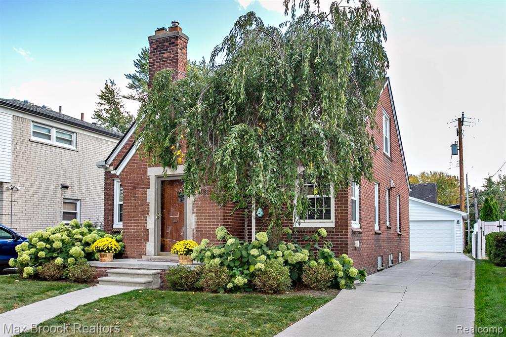 13353 Sherwood Drive, Huntington Woods, MI — Photo 62