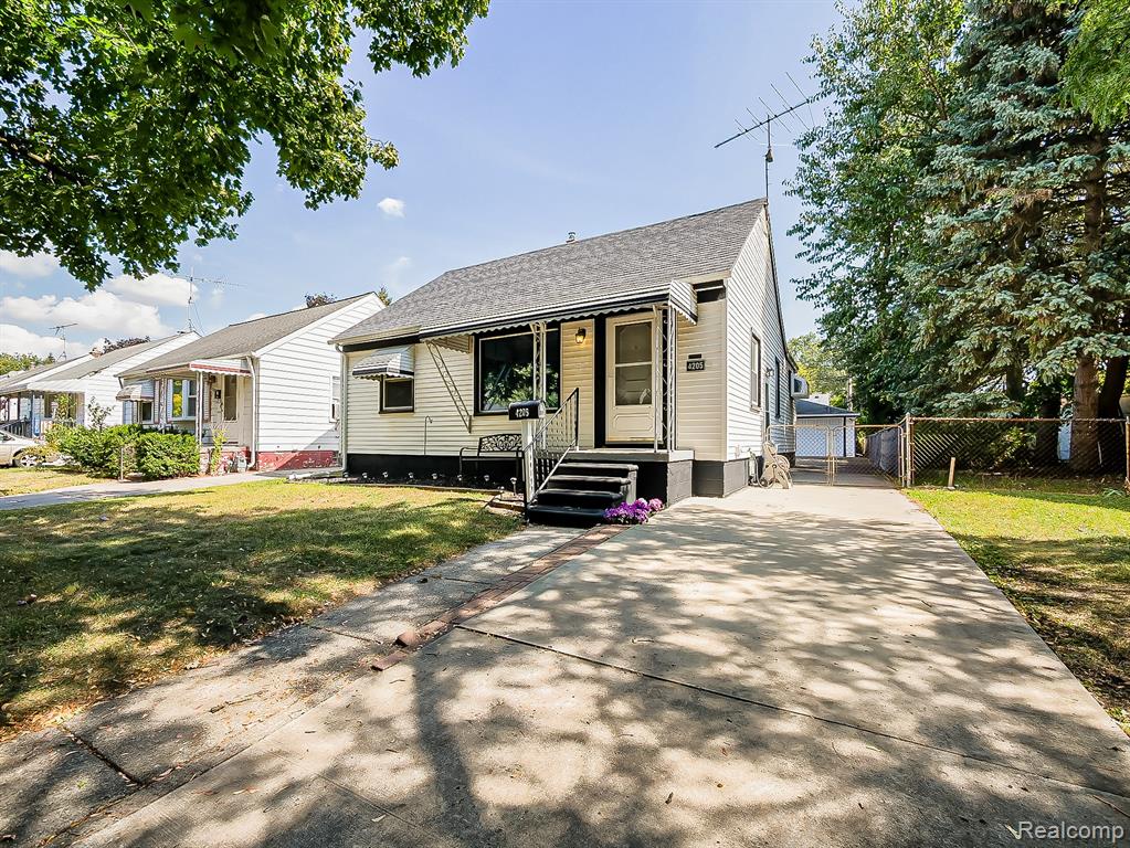 4205 Syracuse Street, Dearborn Heights, MI 48125 — Photo 21