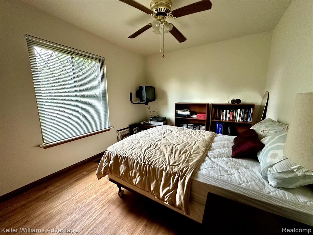 24297 Simmons Drive, Novi, MI — Photo 22