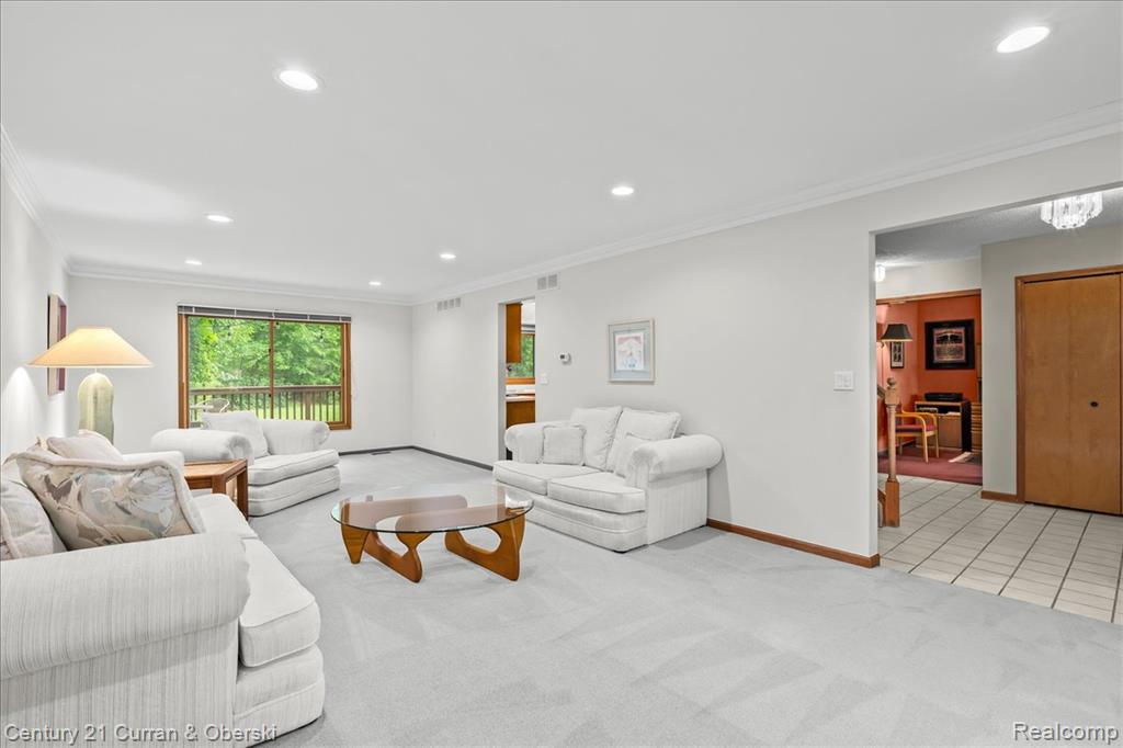 47126 Cider Mill Drive Drive, Novi, MI — Photo 6