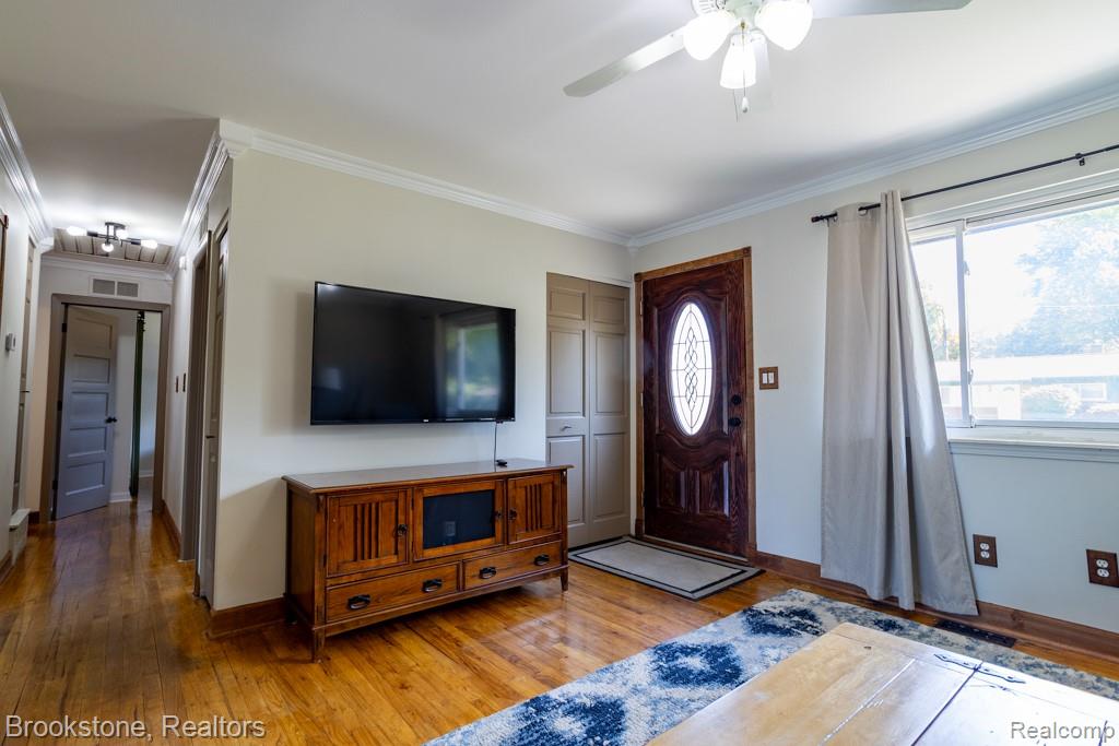41309 Memphis Drive, Sterling Heights, MI 48313 — Photo 7
