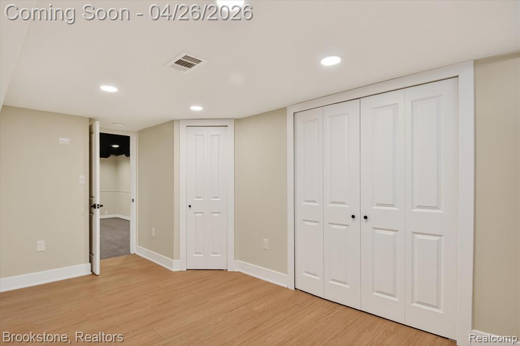 29807 Champine Street, Saint Clair Shores, MI 48082 — Photo 38