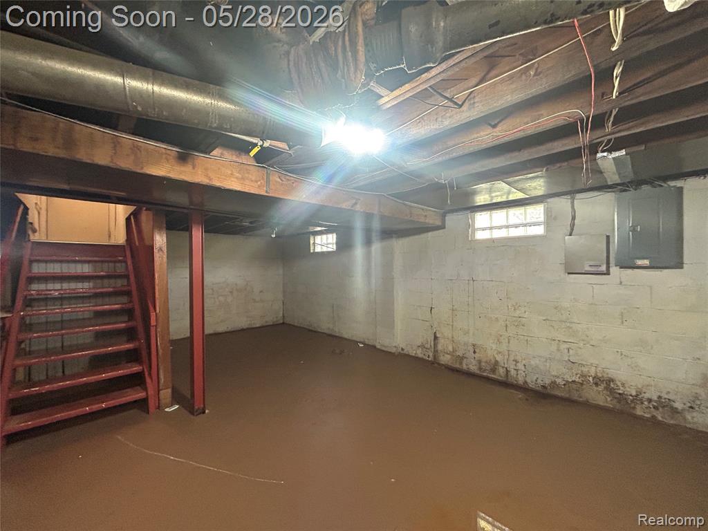 8869 Hartwell Street, Detroit, MI 48228 — Photo 15