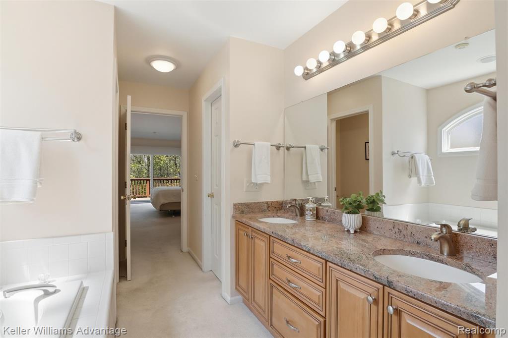 47796 Arbor Trail, Northville, MI 48168 — Photo 31