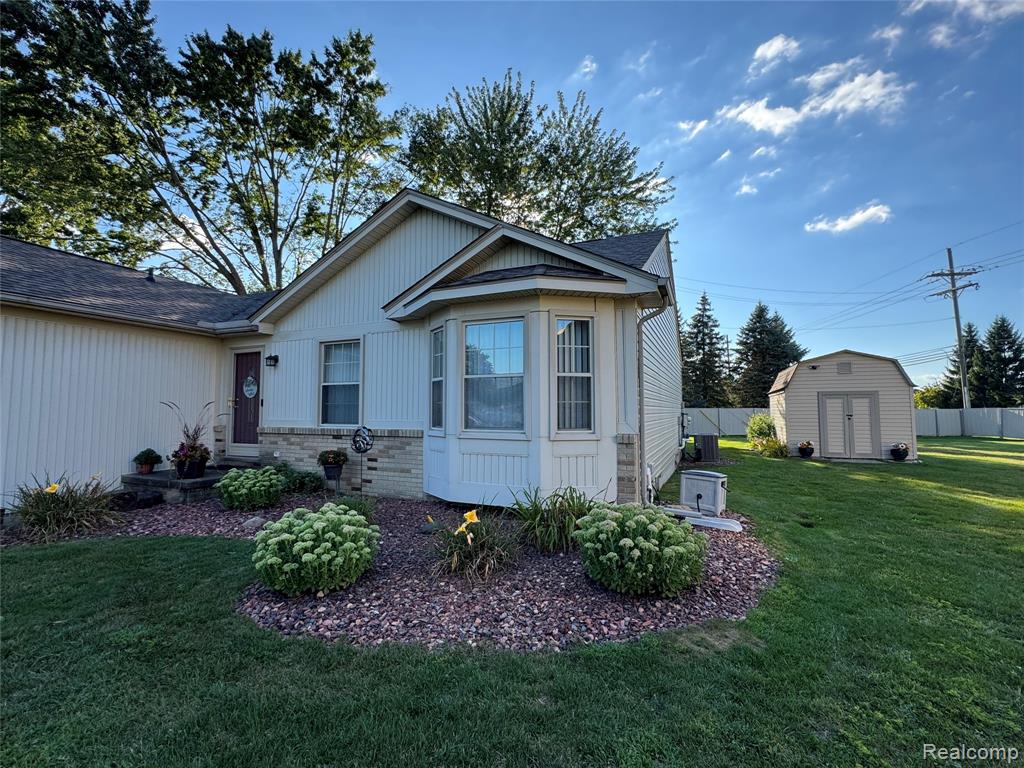 52981 Sequoia Trail, Chesterfield, MI 48047 — Photo 2