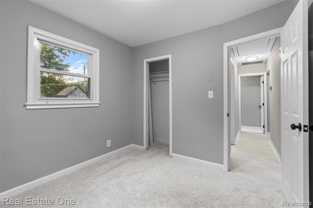 48037 Remer Avenue, Shelby Twp, MI 48317 — Photo 16