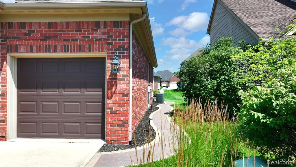 17785 Goldeneye Drive, Clinton Twp, MI 48038 — Photo 40
