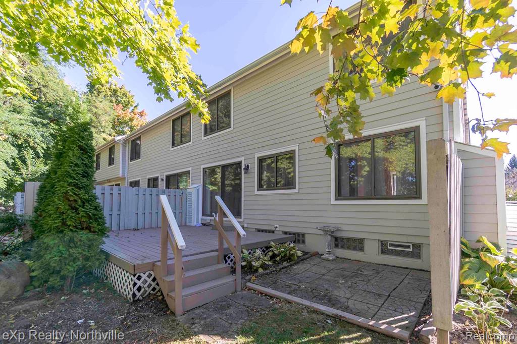 22853 CRANBROOKE Drive, Novi, MI — Photo 5