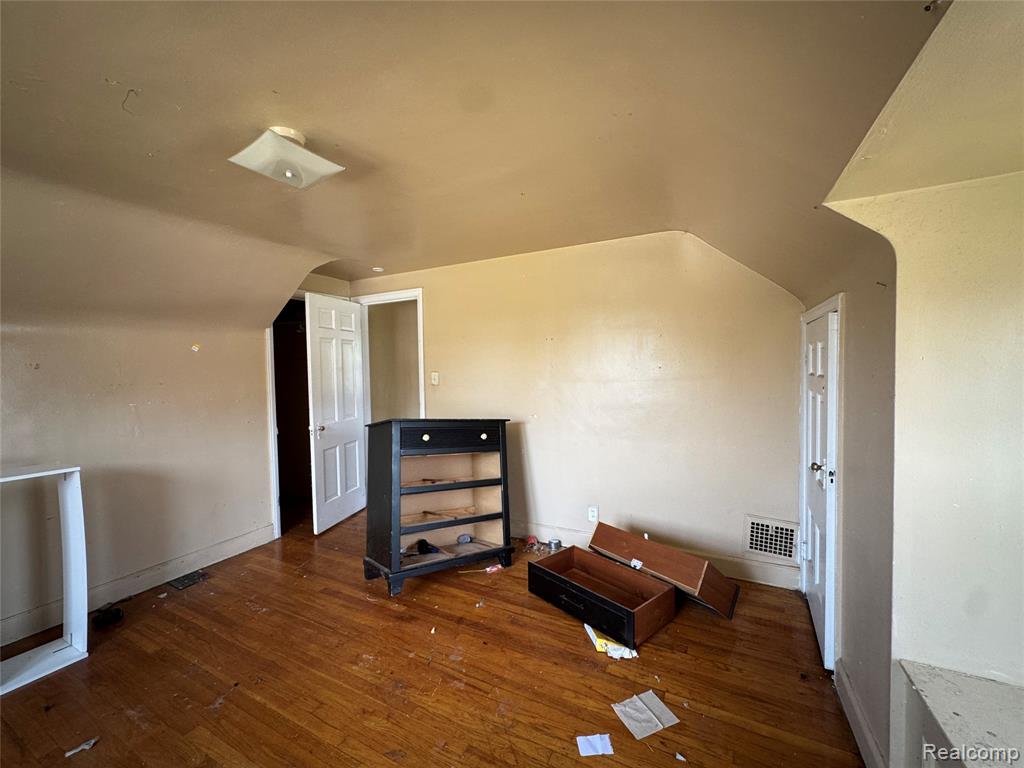 9710 Courville Street, Detroit, MI 48224 — Photo 23