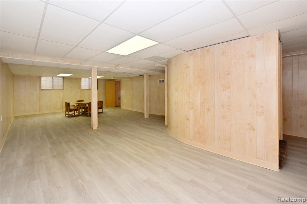 6011 Pebble Lane Court, West Bloomfield, MI — Photo 25