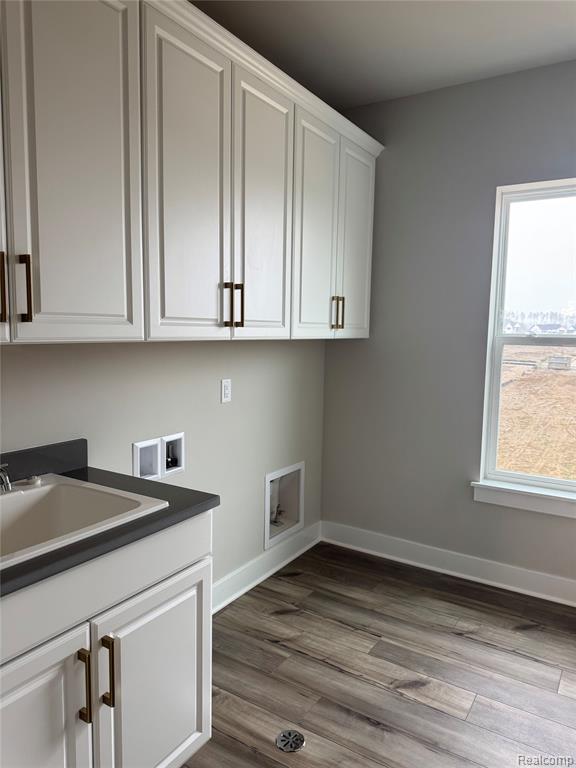 2417 Provencal Drive, Commerce Twp, MI 48382 — Photo 38