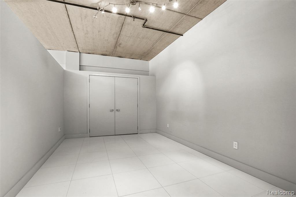 315 2nd Street - Photo 5