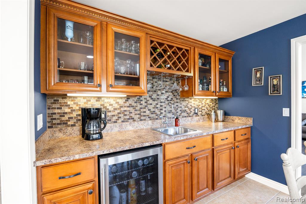 7131 Needle Point, Shelby Twp, MI 48316 — Photo 13