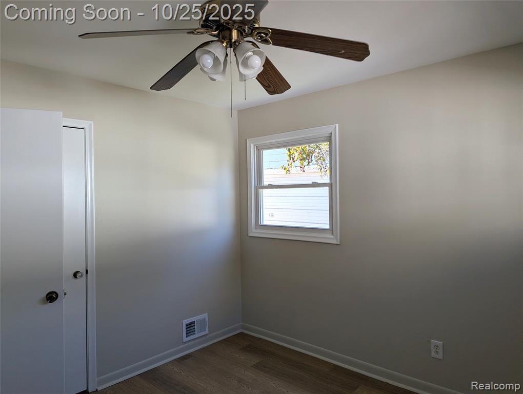 7401 Floral Street, Westland, MI — Photo 25