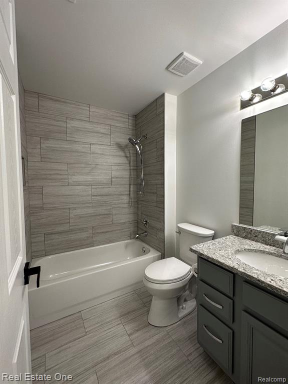 51810 LIONEL Lane, Chesterfield, MI — Photo 32