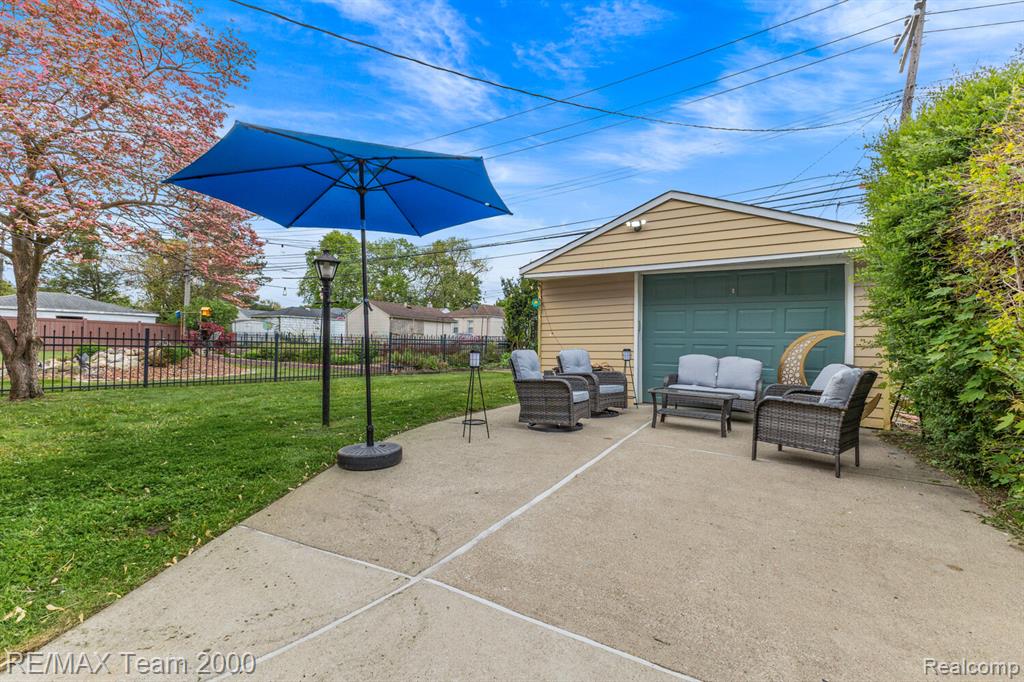 7275 Colonial Street, Dearborn Heights, MI 48127 — Photo 27
