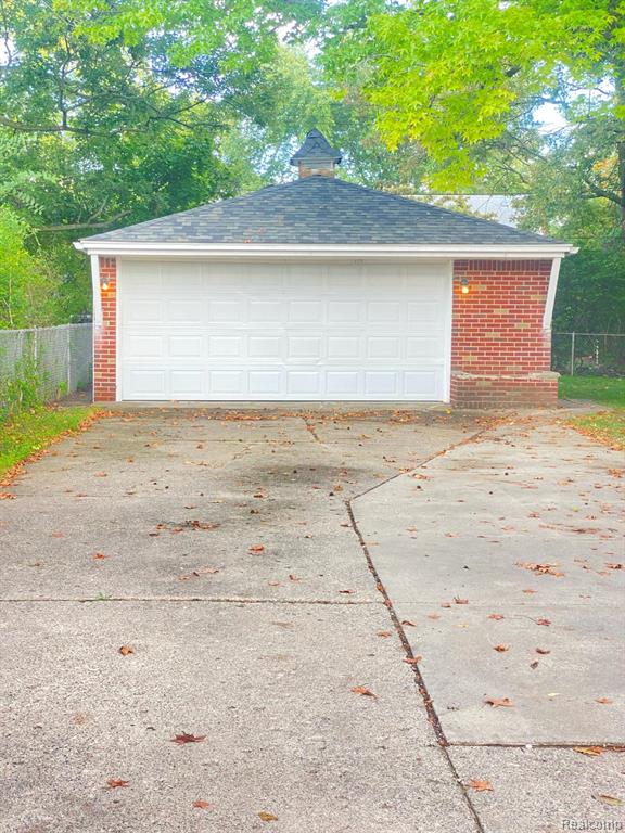 7762 Grayfield Street, Dearborn Heights, MI 48127 — Photo 3