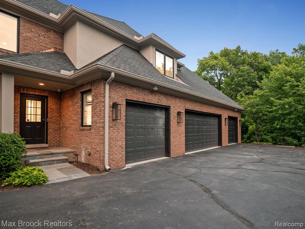 4331 Spruce Hill Lane, Bloomfield Hills, MI 48301 — Photo 79