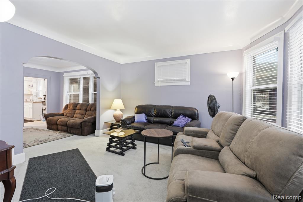 5145 Iroquois Street, Detroit, MI 48213 — Photo 3