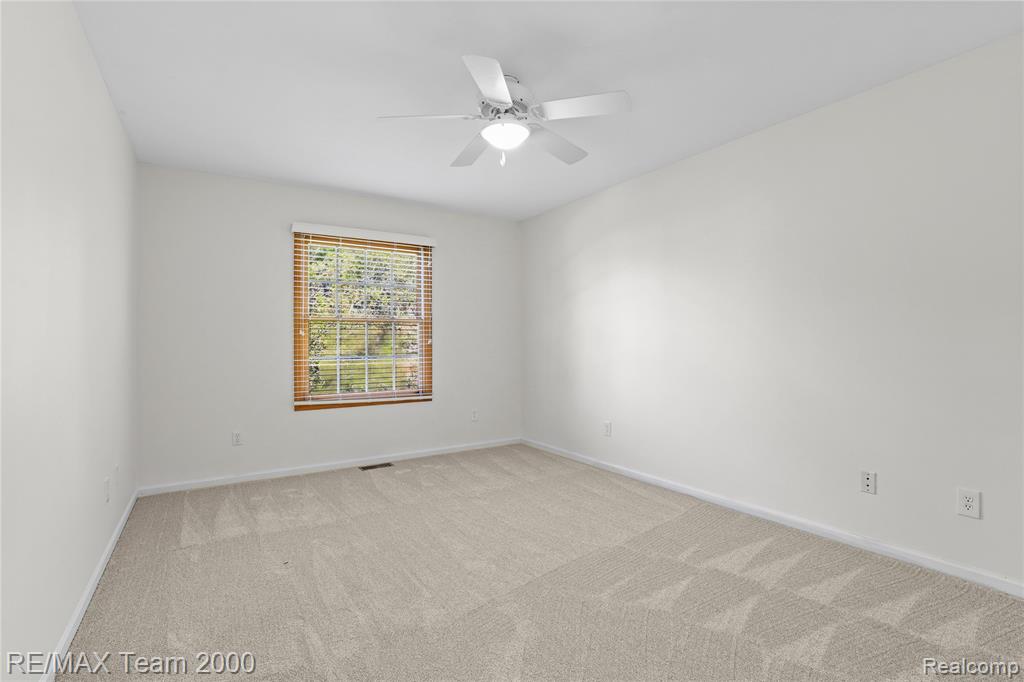 23888 Leighwood Drive, Trenton, MI 48183 — Photo 25