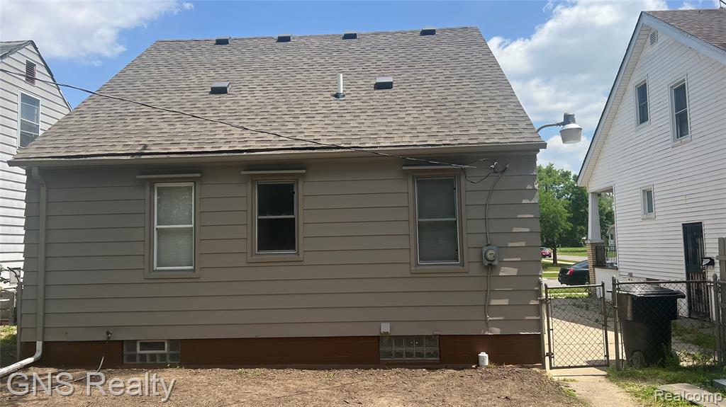 19419 Carrie Street, Detroit, MI 48234 — Photo 5
