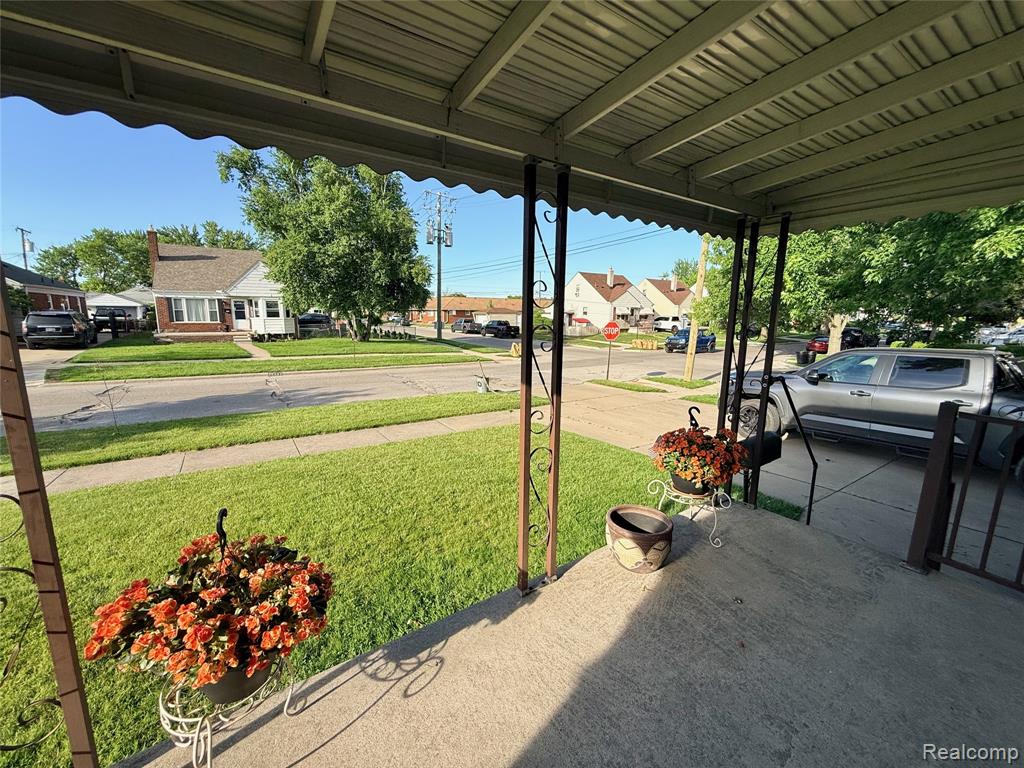 2203 White Avenue, Lincoln Park, MI 48146 — Photo 3