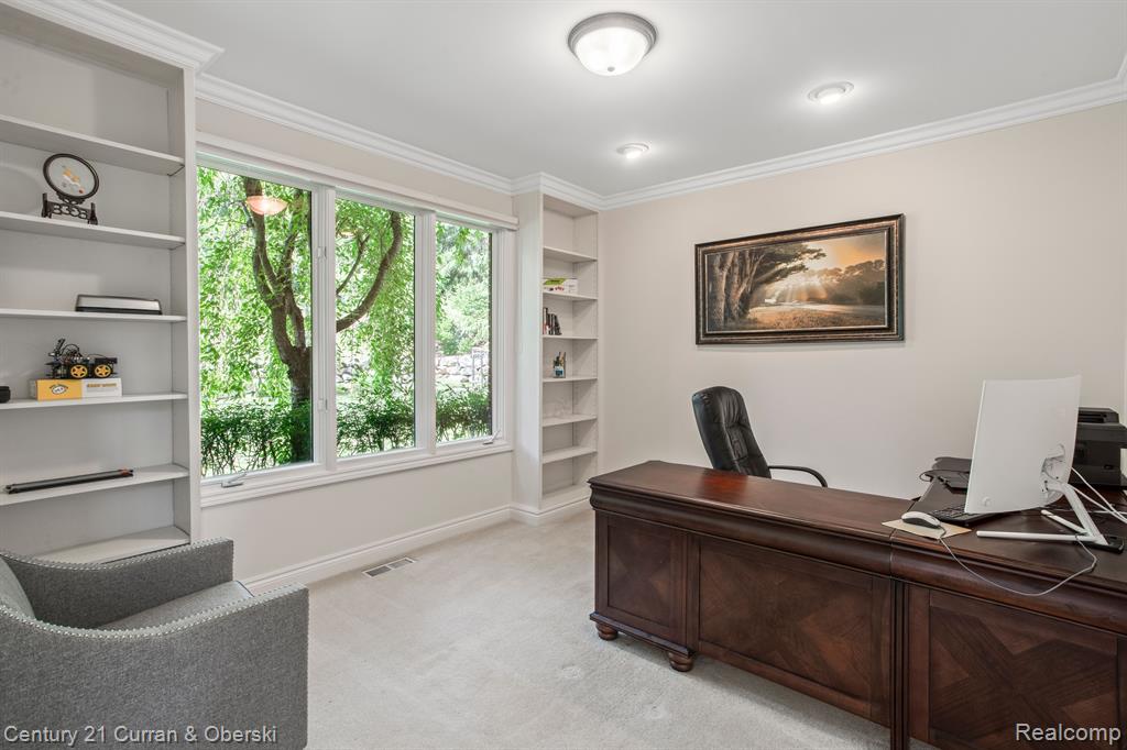 18585 STEEP HOLLOW Court, Northville, MI 48168 — Photo 17