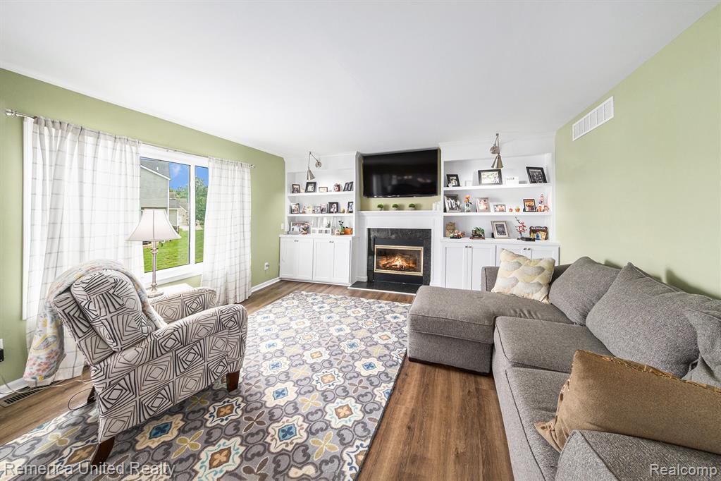 28016 Stillwater Court, South Lyon, MI 48165 — Photo 9