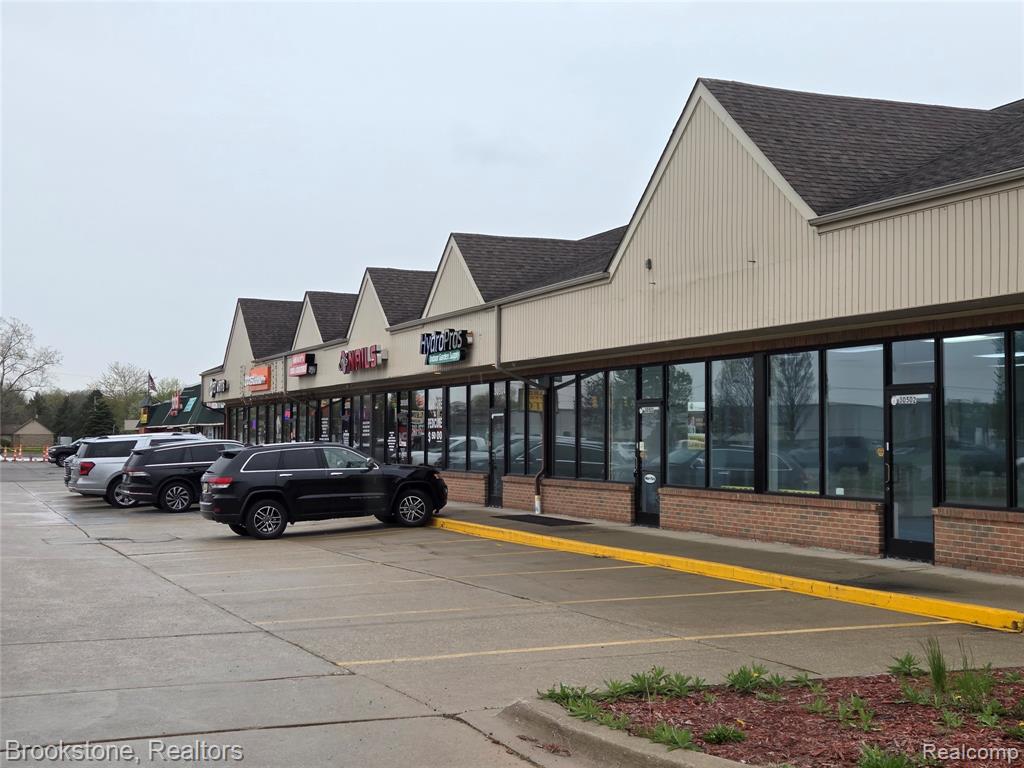 30502 23 Mile Road, Chesterfield, MI 48047 — Photo 5