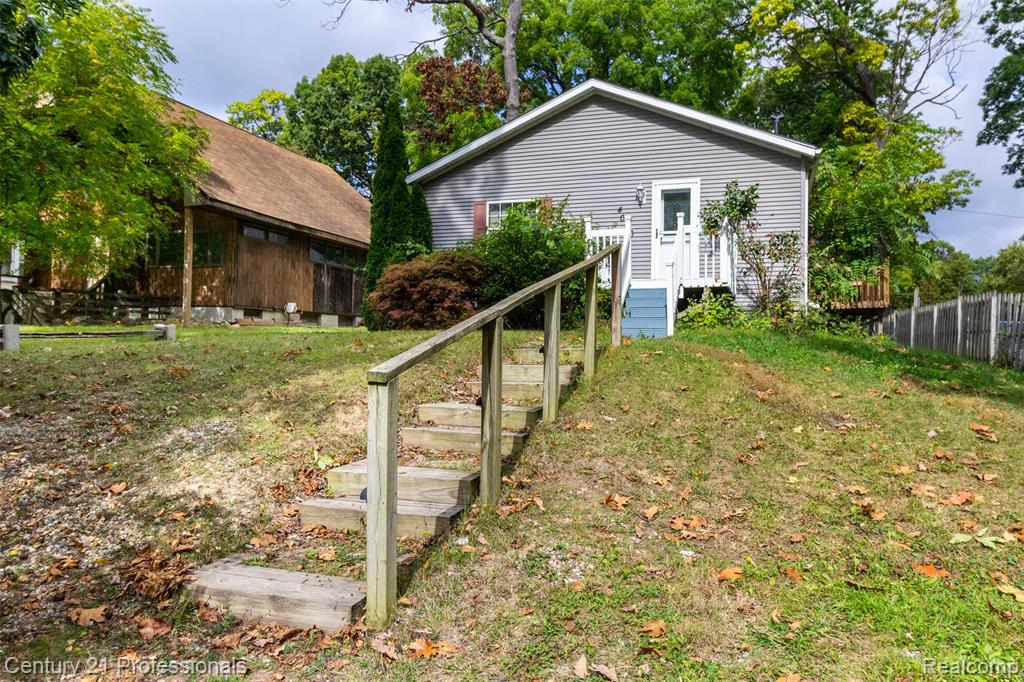 4080 Cass Elizabeth Road, Waterford, MI 48328 — Photo 36