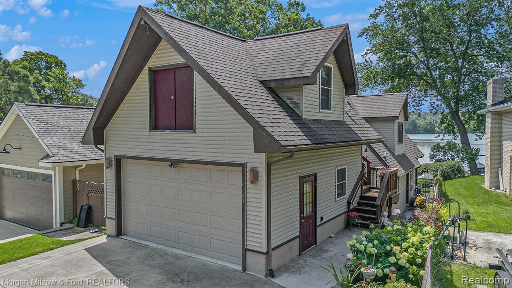8763 Lakeview Boulevard, Clarkston, MI 48348 — Photo 3