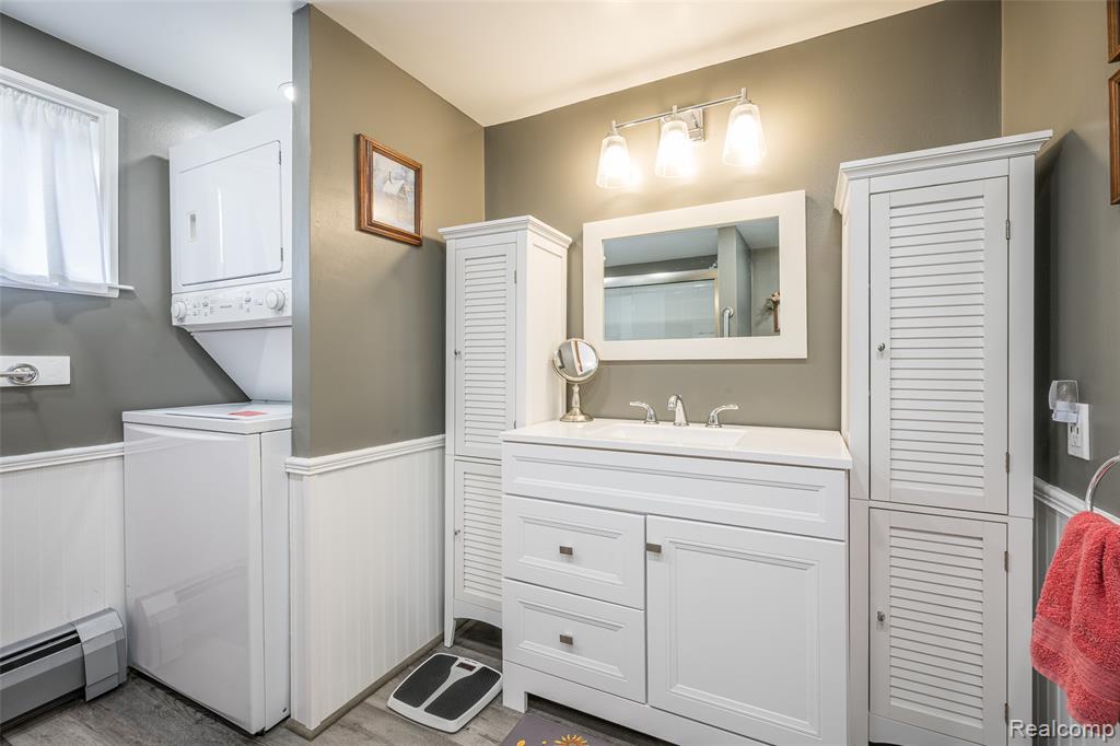 1656 S Riverside Drive, Au Gres, MI 48703 — Photo 22