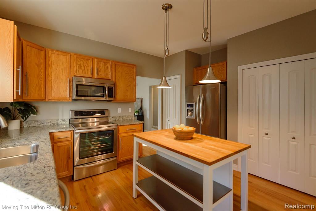 841 ROOSEVELT Street, Canton, MI 48188 — Photo 10