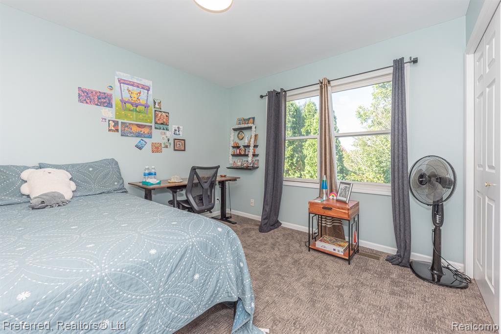 3104 SPRING HOLLOW, Ann Arbor, MI 48105 — Photo 49